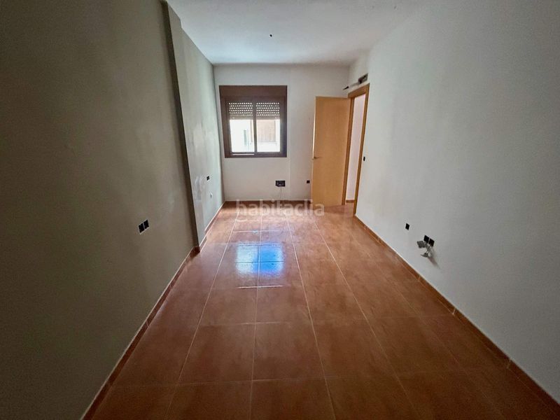 Foto e0156479-0f64-459c-b09d-37281010d7d4. Pis a Canjáyar