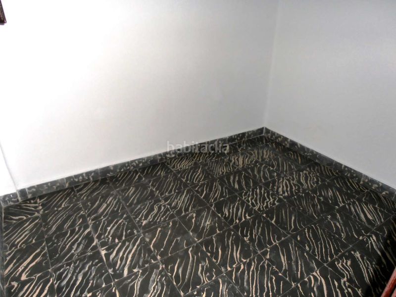 Foto f263da7b-2693-463a-a316-365d3f07c57a. Pis a Torrefiel Valencia