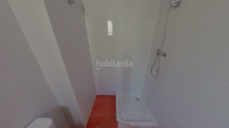 Foto b3d912e2-4160-47f0-9336-bd6b3c96630f. Pis a La Trinidad Málaga