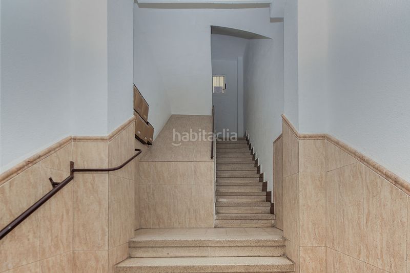 Foto e5d192b4-c75f-475a-949b-cb040d70d26b. Pis a Mont Olivet Valencia