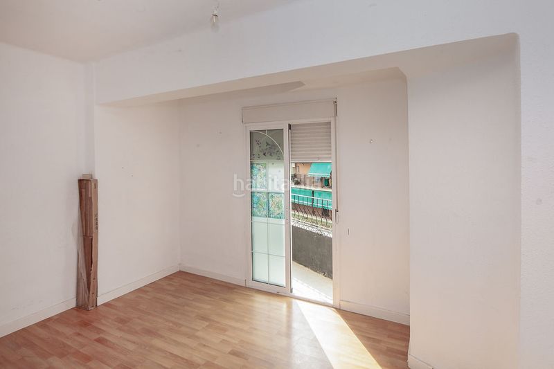 Foto e8ea78a1-3a47-464c-bf7e-a89c085685f0. Pis a Mont Olivet Valencia