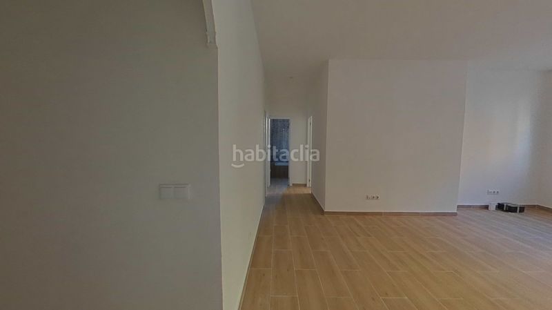 Foto 1300dc87-0f83-45f6-9b3d-b8c110389ab9. Pis a Tres Forques Valencia