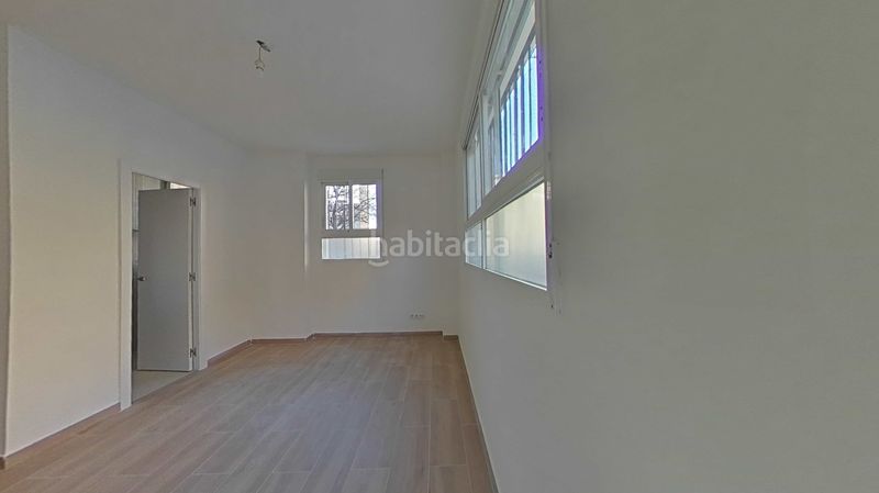 Foto ec180a12-5f62-494d-b8c8-63fc9606f56d. Pis a Tres Forques Valencia