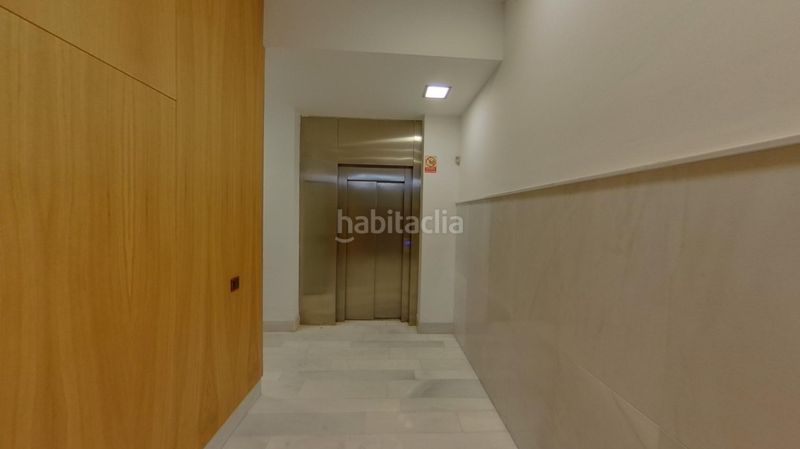 Foto d72ac1b8-fb8d-421c-8a57-5788e1e15b73. Àtic amb aparcament a Russafa Valencia