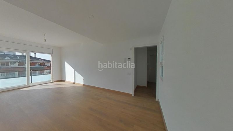 Foto 14ae8e27-079b-404d-becb-6e007d145a0c. Pis a Zona Esportiva Terrassa