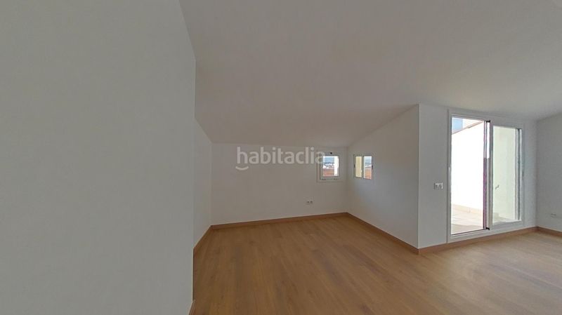 Foto 4f7d6e56-3489-49cb-8c2a-65b22b7e181f. Pis a Zona Esportiva Terrassa