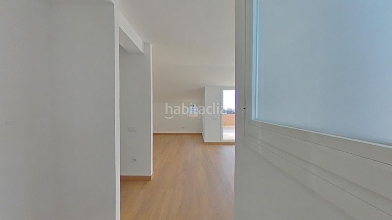 Foto 54994a05-7e9d-4348-934c-0c6e91485a55. Pis a Zona Esportiva Terrassa