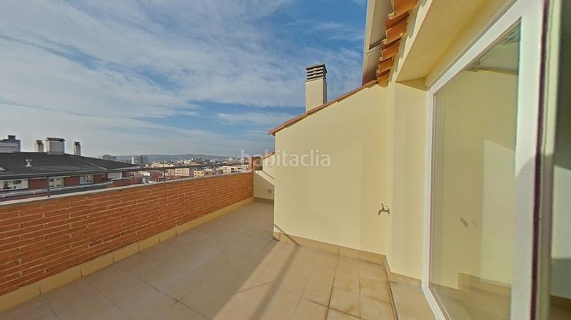 Foto 640eaca1-48ce-44f4-8092-2e7aa19406a4. Pis a Zona Esportiva Terrassa