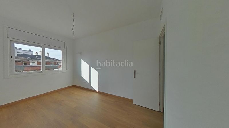 Foto 6fda7c29-d140-46c0-9560-304b802f0693. Pis a Zona Esportiva Terrassa