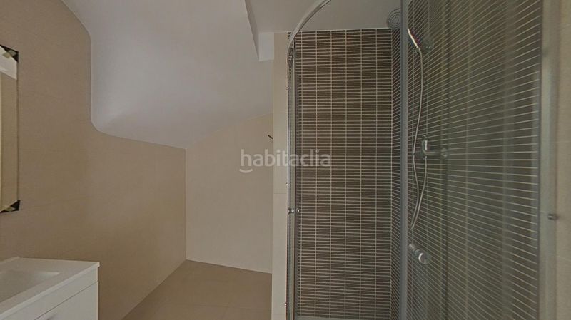 Foto d2b8c566-97c5-4765-9648-49d25af4c2aa. Pis a Zona Esportiva Terrassa