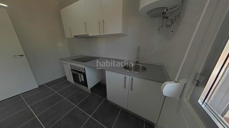 Foto 7e714b71-e2aa-4f15-a702-e657a5063e41. Pis amb calefacció a Quintana Madrid