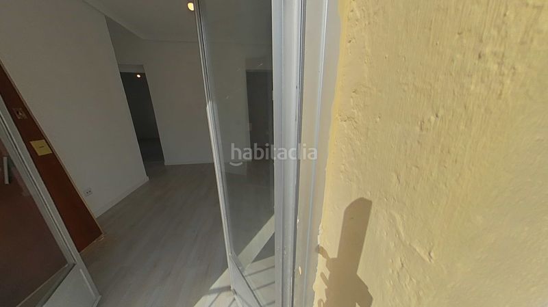 Foto f06cc4ee-c138-4e24-be28-15df8b66aea3. Pis amb calefacció a Quintana Madrid