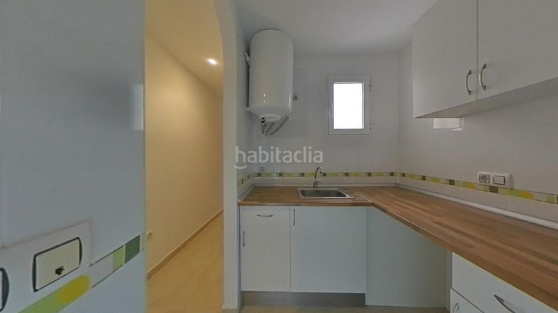 Foto 1bcf86e2-f461-48aa-929a-4c0c6f6e1377. Pis amb aparcament a Las Piscinas Naturales Torrevieja