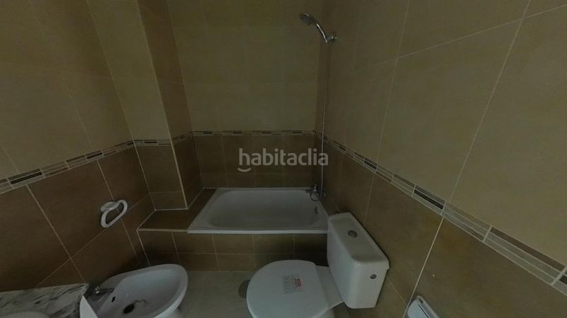 Foto a90d3028-de43-41eb-a729-97ef19c1f419. Pis amb aparcament a Las Piscinas Naturales Torrevieja