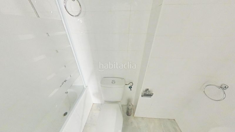 Foto 110be290-244c-4c55-bdbe-25bddff96895. Apartament amb aparcament a Urbadiez - Entrepuentes Sevilla