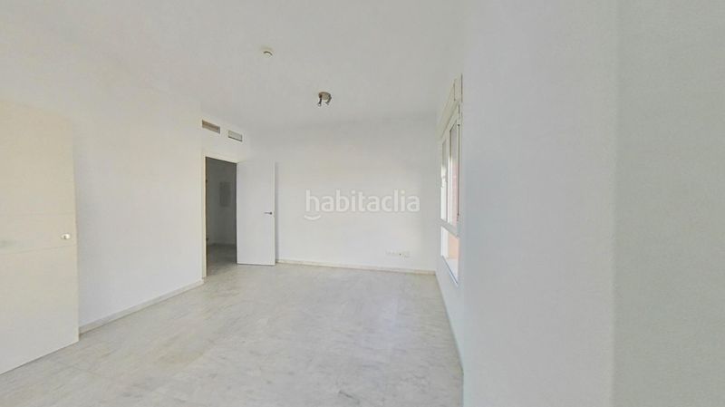 Foto 50774e2e-88fa-483b-b257-692467812955. Apartament amb aparcament a Urbadiez - Entrepuentes Sevilla