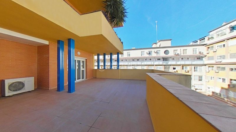 Foto acccd397-89cd-418e-a244-f16fbedd40c7. Apartament amb aparcament a Urbadiez - Entrepuentes Sevilla