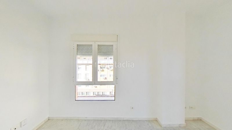 Foto c034897e-92ab-4a5a-b216-3c2e706124ed. Apartament amb aparcament a Urbadiez - Entrepuentes Sevilla