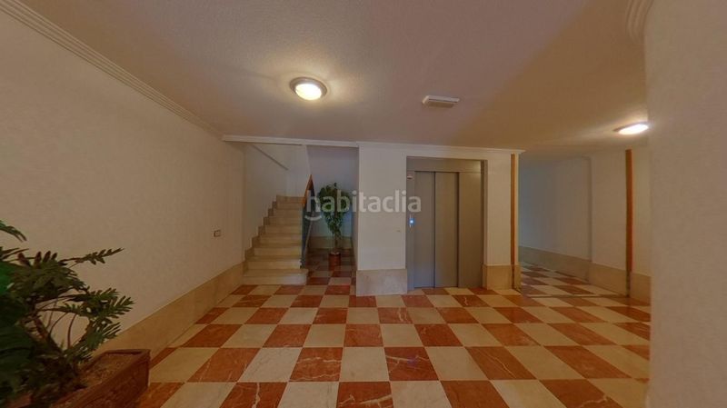 Foto 55128329-f9a3-4a1e-bc61-99d8624d1379. Pis amb piscina a Orihuela ciudad Orihuela