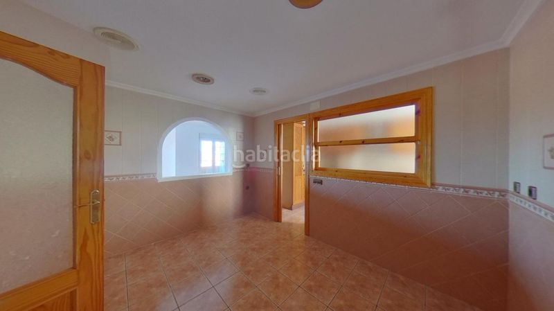 Foto ee1dc86c-a915-4b8a-846e-8819138a82e7. Pis amb piscina a Orihuela ciudad Orihuela