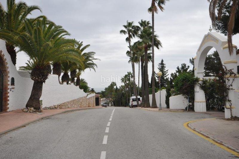 Foto 6151f506-73dd-4432-a52c-d10a87d3c6ed. Casa aparellada a Calahonda Mijas