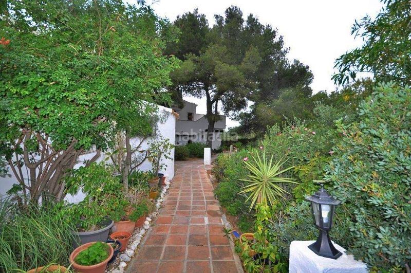 Foto 80109652-949e-48be-9b1f-0dd16ed2436f. Casa aparellada a Calahonda Mijas