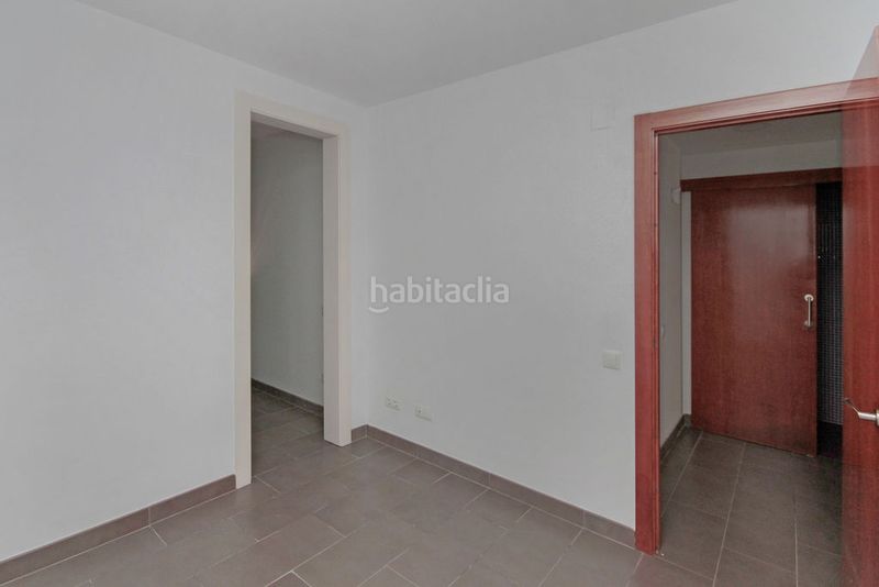 Foto 11b59a6f-1bc1-4bf6-9f47-55799b11ac9f. Pis a El Camp de l´Arpa del Clot Barcelona