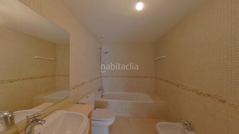 Foto b45d40e4-4011-48fc-9df1-04d0e3efcc77. Pis amb aparcament piscina a Calahonda Mijas