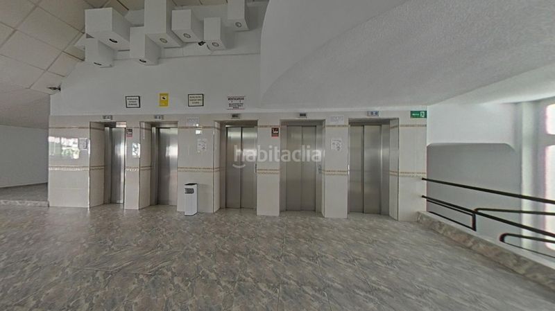 Foto 7f1380ca-c9ff-4bc7-8913-34ad9f4d31f9. Estudi amb piscina a Juzgados - Plaza de Toros Benidorm