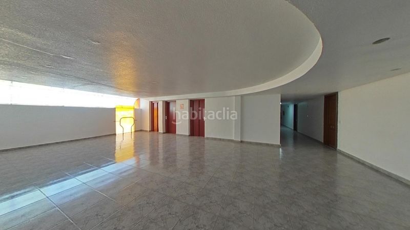 Foto ac278ed0-4bb9-44a8-9440-ee84d51e156d. Estudi amb piscina a Juzgados - Plaza de Toros Benidorm