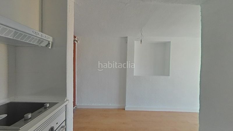 Foto f0eaa096-0993-42e1-9ae3-a903f777ea3d. Estudi amb piscina a Juzgados - Plaza de Toros Benidorm