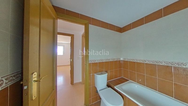 Foto ecf1d275-5eb1-4cf0-ad44-f24f7731080a. Pis amb aparcament a Centro Urbano Vila Joiosa (la)