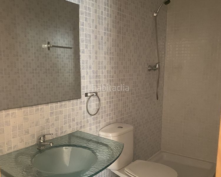 Foto 0e441e80-58a0-489c-9767-b06ed94e3d4a. Pis amb aparcament a Calafell platja Calafell