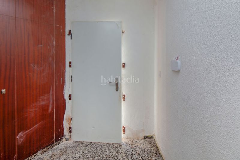 Foto 07059110-f89e-4ea4-be11-0fd681538a67. Planta baixa a Natzaret Valencia