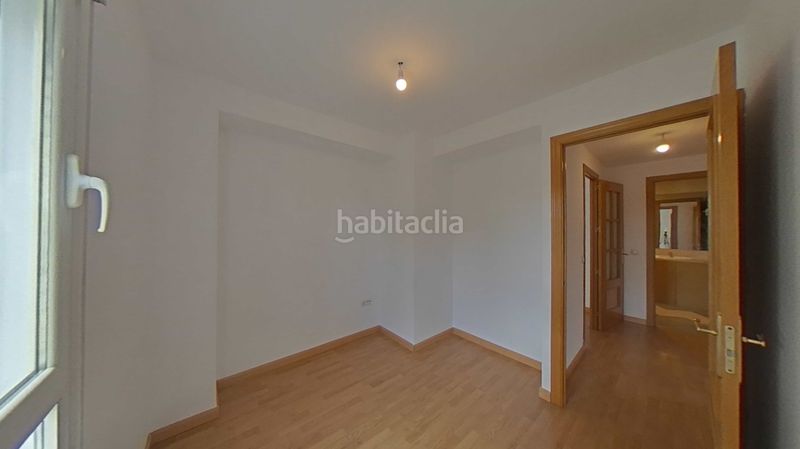 Foto d476d694-1638-4984-b94f-10fb2c19612e. Planta baixa a Centro Fuenlabrada