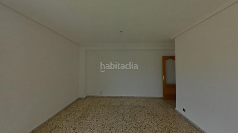 Foto 74b7f4d8-402d-4509-a664-962c172b8e1c. Pis amb aparcament a El Toscar Elche / Elx