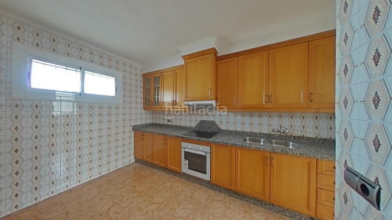 Foto e726e6d0-de09-4ea2-a858-037007e01d70. Pis amb aparcament a El Toscar Elche / Elx