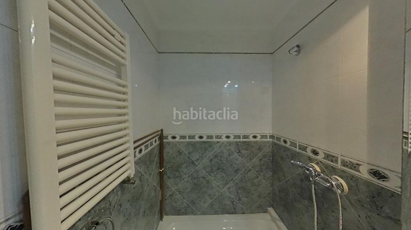 Foto 0df85f34-b47a-4998-9370-006e635cba20. Pis a La Verneda - La Pau Barcelona