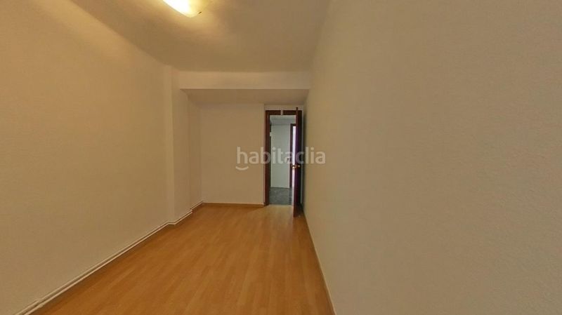 Foto 6b99ca17-d221-4e9c-951e-5015fcf87c2d. Pis a La Verneda - La Pau Barcelona