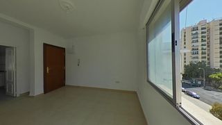 Flat  C/ jerónimo mihura. Solvia inmobiliaria  piso sevilla