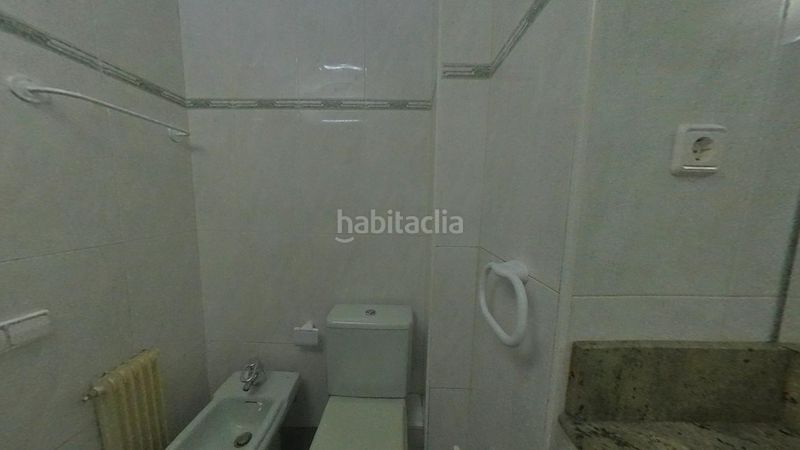 Foto 24d2a6c2-5fe4-4771-a97e-991196087932. Pis amb calefacció a Baix Guinardó Barcelona