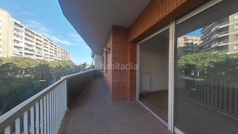 Foto 5f19ee81-980c-4f4a-9c84-8ddb352c65c1. Pis amb calefacció a Baix Guinardó Barcelona