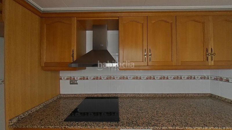 Foto 0bfcba7f-f045-43c8-a7da-9ad4ad652e8e. Piso solvia inmobiliaria piso en Camí Reial Torrent