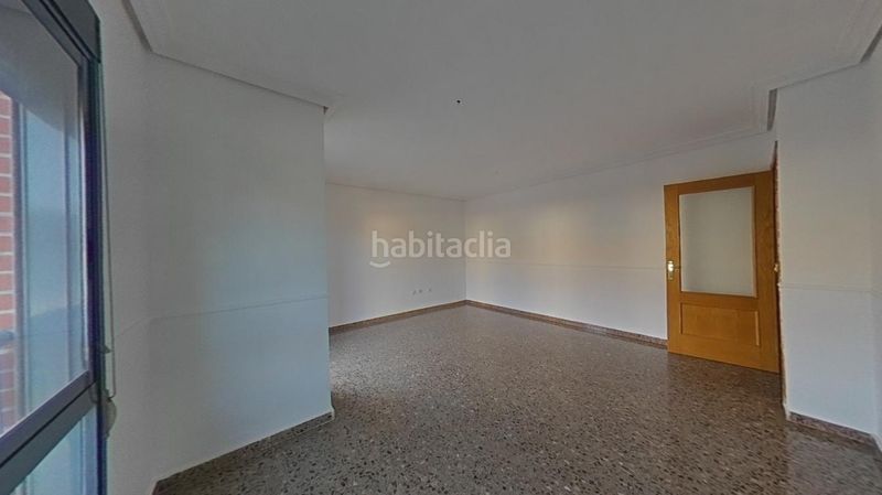 Foto 2d09f3c0-c744-466d-aa34-f81451d594ff. Piso solvia inmobiliaria piso en Camí Reial Torrent