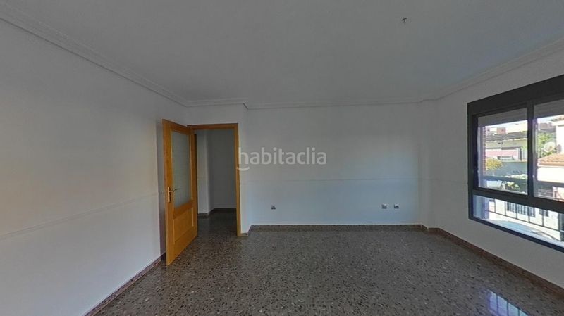 Foto 69cbf872-0cbe-4fc0-a676-54a7a371258f. Piso solvia inmobiliaria piso en Camí Reial Torrent