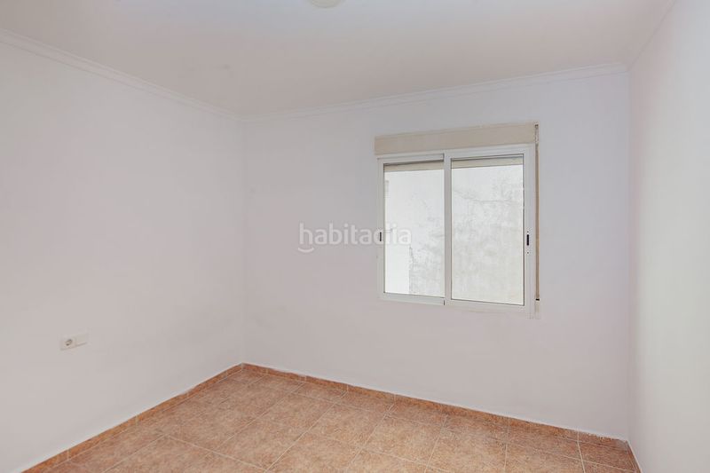 Foto b0671f44-dbff-4758-8d5b-17d066d27ea1. Pis a Germaníes - Juzgados Gandia