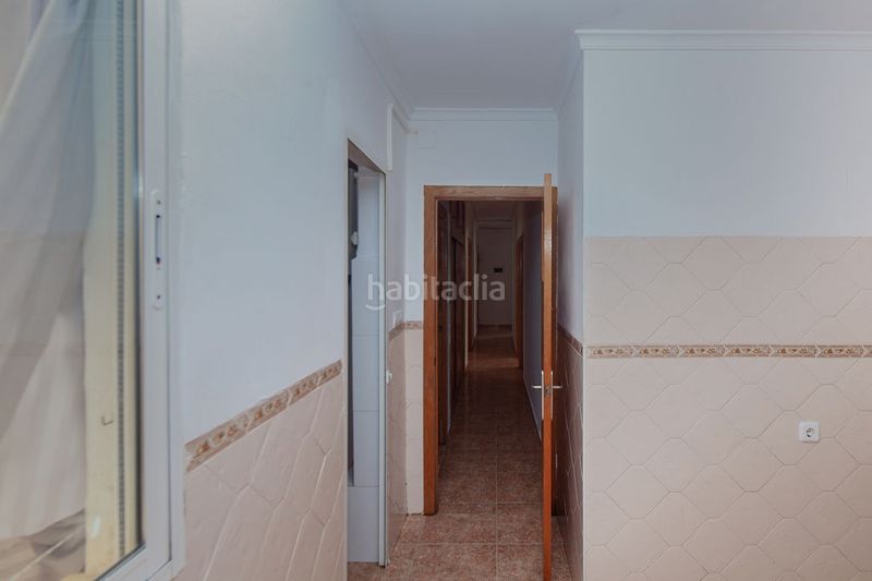 Foto b3f3f9ac-bd58-4843-a2f8-7439b1dea098. Pis a Germaníes - Juzgados Gandia
