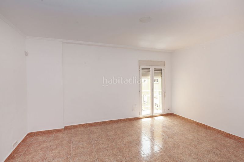 Foto dc3a9abe-b3d4-4d40-b276-3a91d9e8071c. Pis a Germaníes - Juzgados Gandia