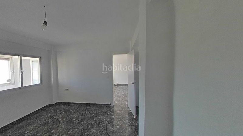 Foto bfe6a98b-d588-4be9-b105-3c1e18aa431c. Pis a Dos Hermanas - Nuevo San Andrés Málaga