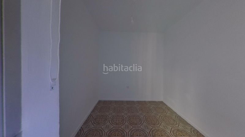 Foto 627de013-5c80-4c57-9d3d-bd4e75ccbd3a. Pis a Albors Valencia